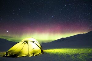 Read more about the article Top Camping Tips for Camping in Snow